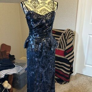 David Meister sequin gown sz S